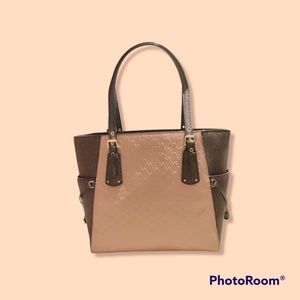 MK Voyager Fawn Leather